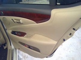 2007 LEXUS LS460, WHITE, L MODEL, 4.6L, AT, 2WD,  Z26377